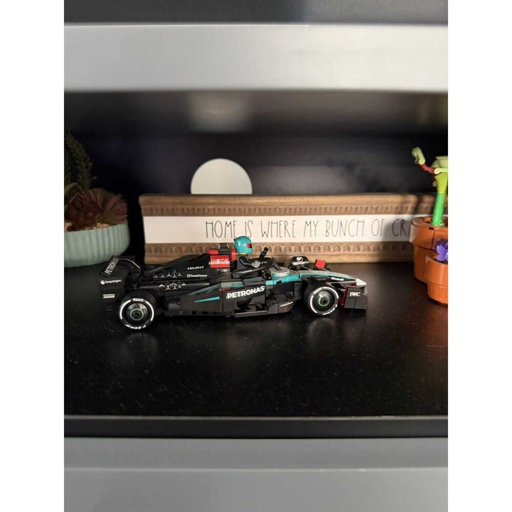 LEGO Speed Champions Mercedes-AMG F1 W15 77244 Complete w/ Instructions Used